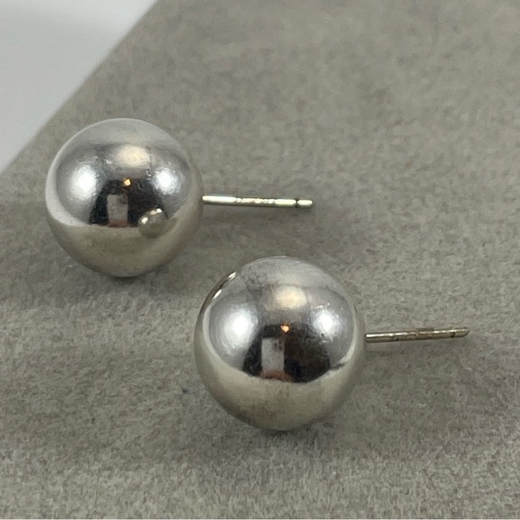 Tiffany & Co Classic Ball Bead Sterling Silver 925 Stud Earring - Picture 1 of 6